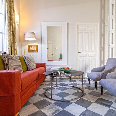 Genteel Home San Laureano Севилья Экстерьер фото