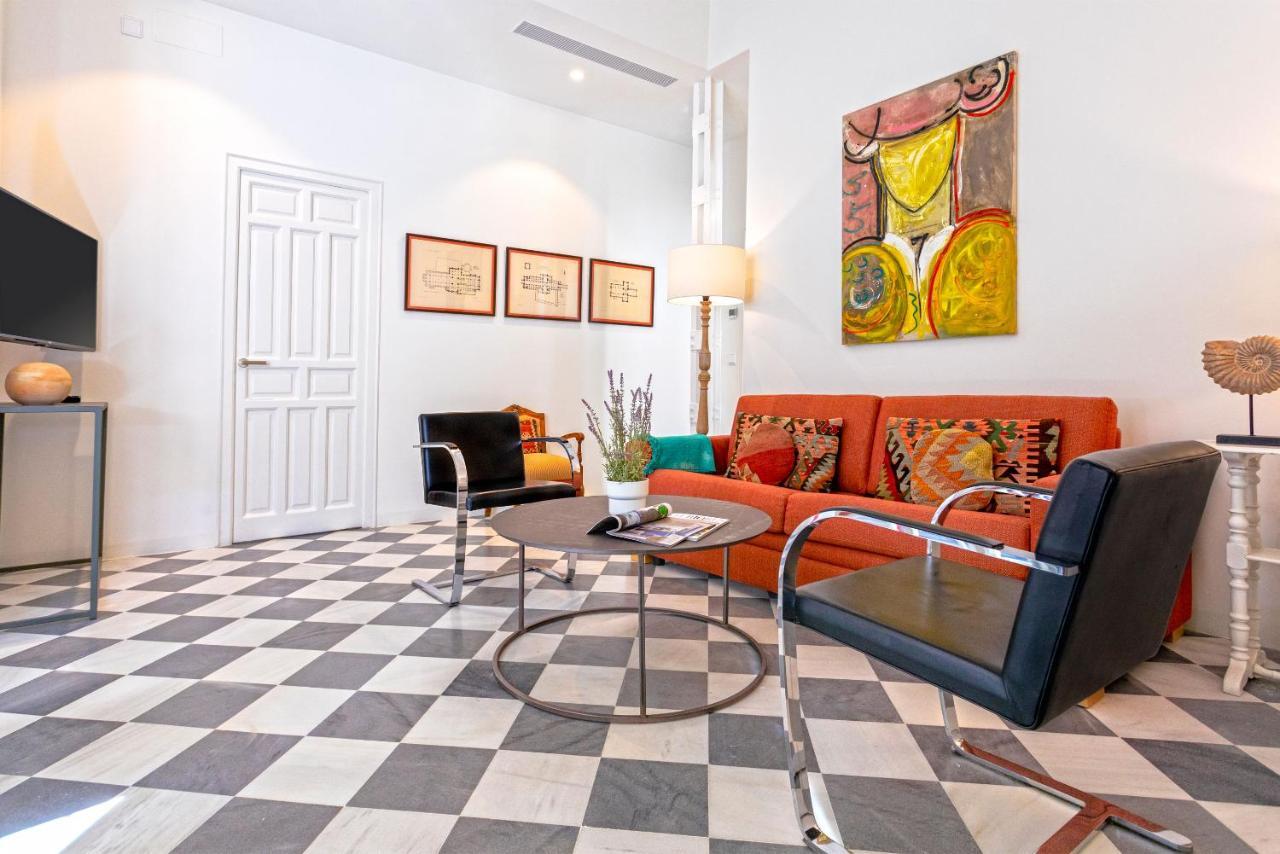 Genteel Home San Laureano Севилья Экстерьер фото