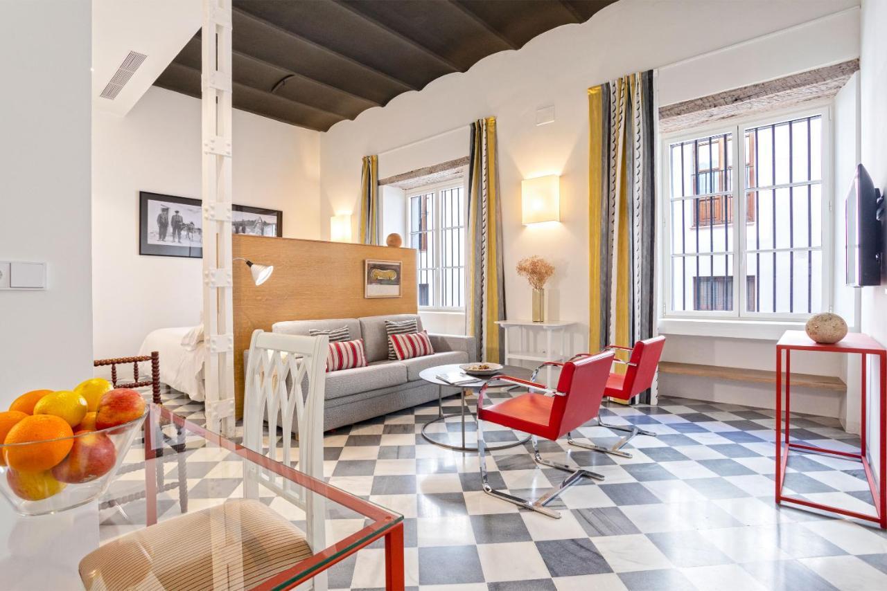 Genteel Home San Laureano Севилья Экстерьер фото