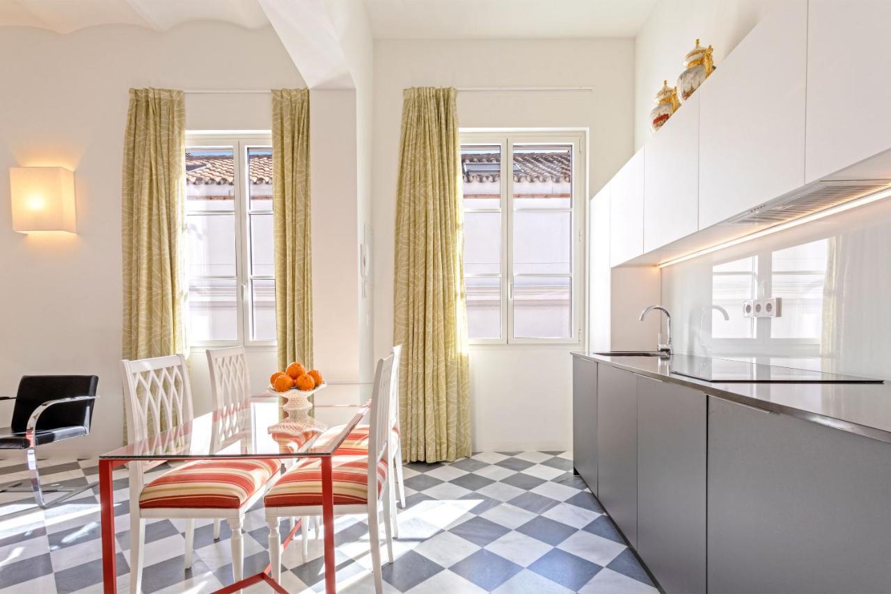 Genteel Home San Laureano Севилья Экстерьер фото