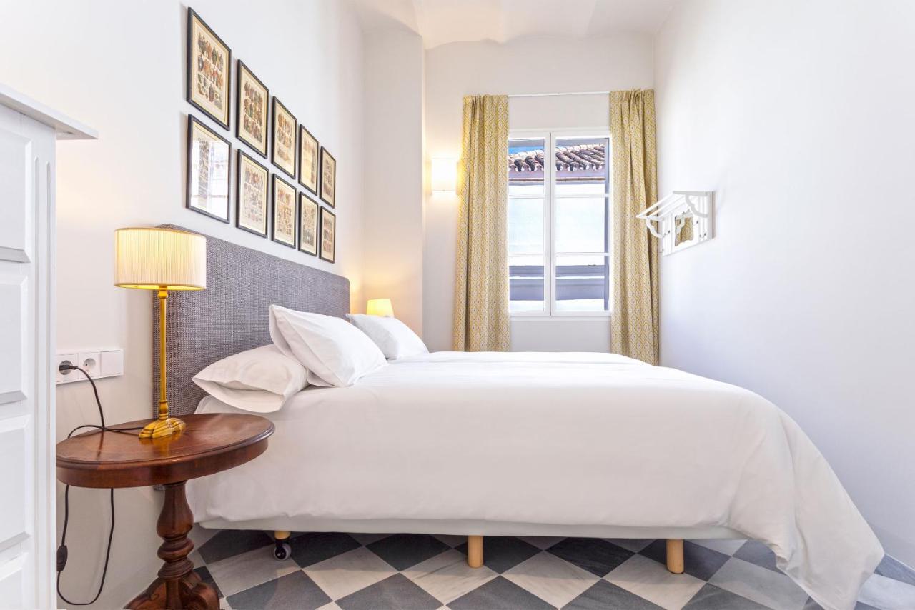 Genteel Home San Laureano Севилья Экстерьер фото