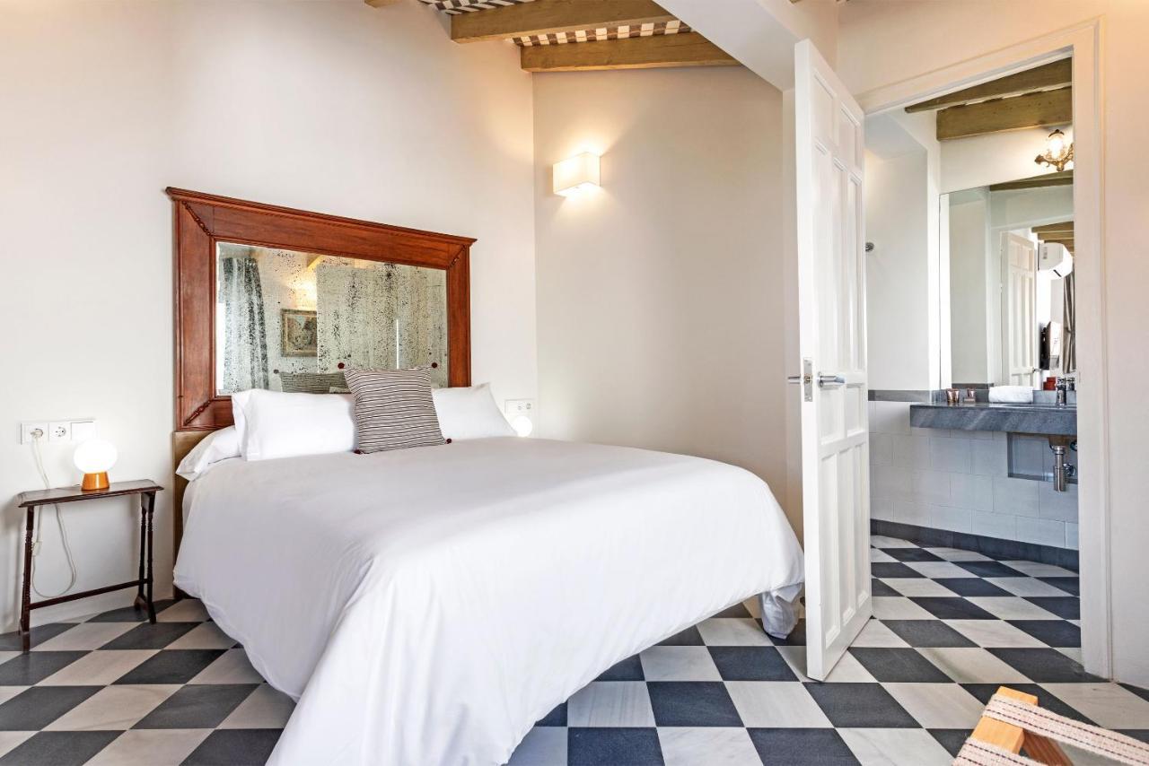 Genteel Home San Laureano Севилья Экстерьер фото