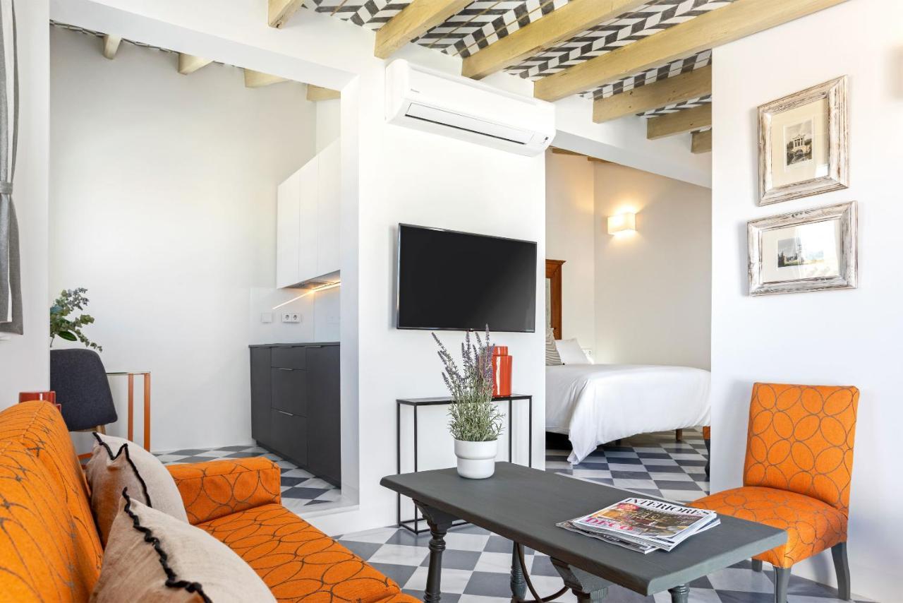 Genteel Home San Laureano Севилья Экстерьер фото